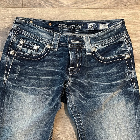 Miss Me Women’s Jeans - Picture 2 of 3